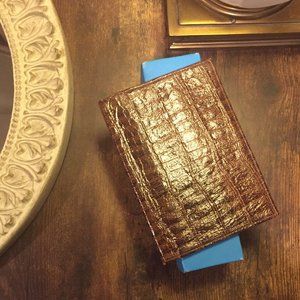 PATENT LEATHER PASSPORT CASE